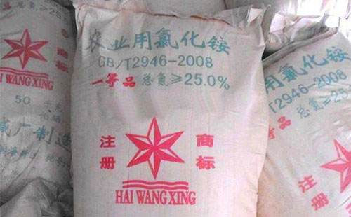 �Ȼ��@�r�񃞄�͹�@�����q���y��50Ԫ/��