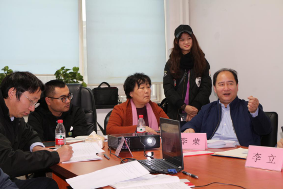 ����&ldquo;��&rdquo;�F��&ldquo;���}&rdquo;����I�����Ƅ�&ldquo;���c��&rdquo; &ldquo;�r�I�Ƽ�ֱͨ܇&rdquo;·����I�Ŀ�A�ݕ��ڱ����r��Ժ�e�У���K�棩559.png