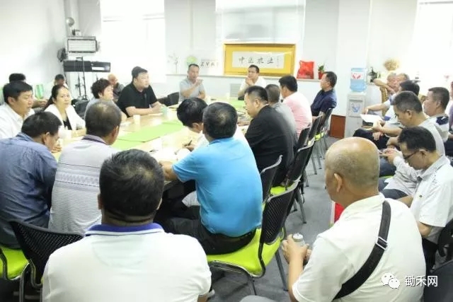 �R���z�̾W�� �L�����t�r�Iδ���{�D