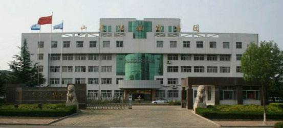 ƽ���Ă���